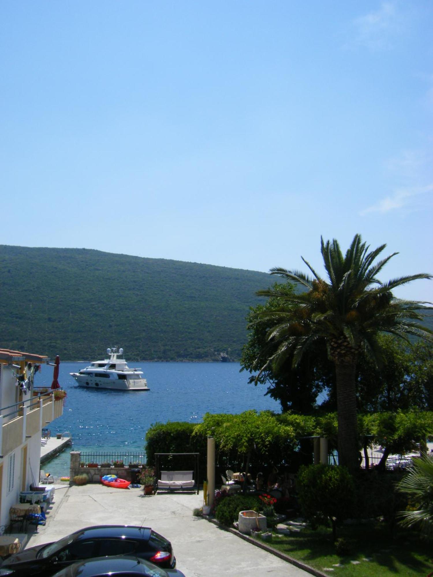 Apartments Batricevic Herceg Novi Dış mekan fotoğraf