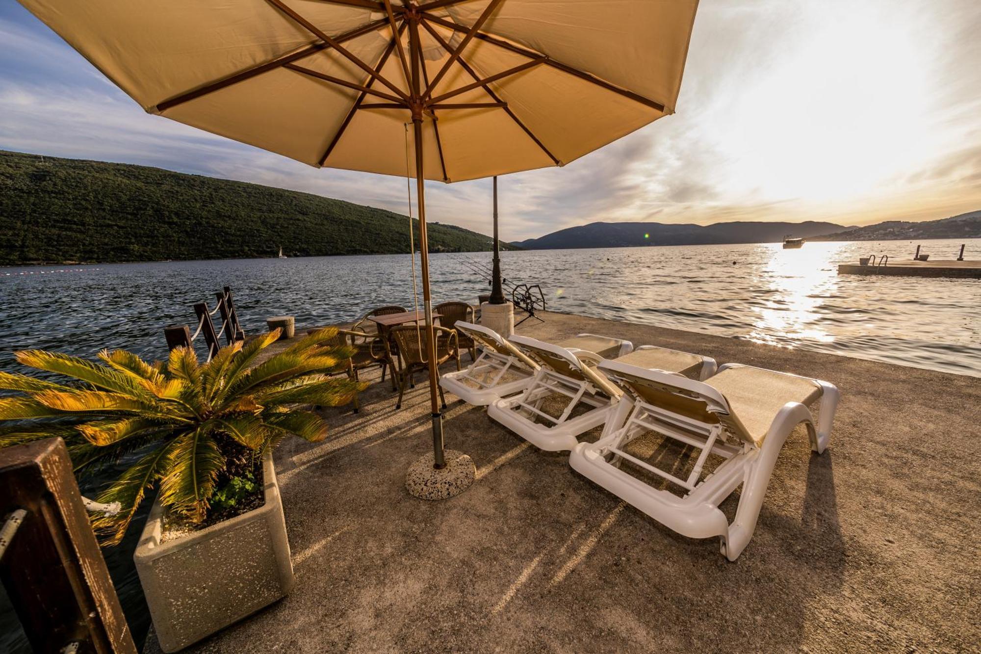 Apartments Batricevic Herceg Novi Dış mekan fotoğraf