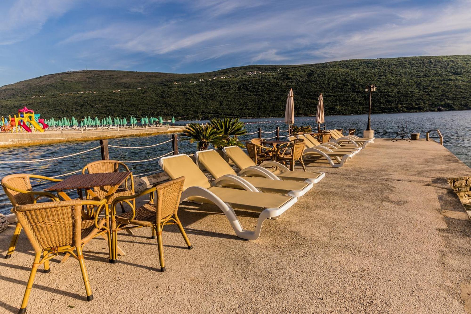 Apartments Batricevic Herceg Novi Dış mekan fotoğraf