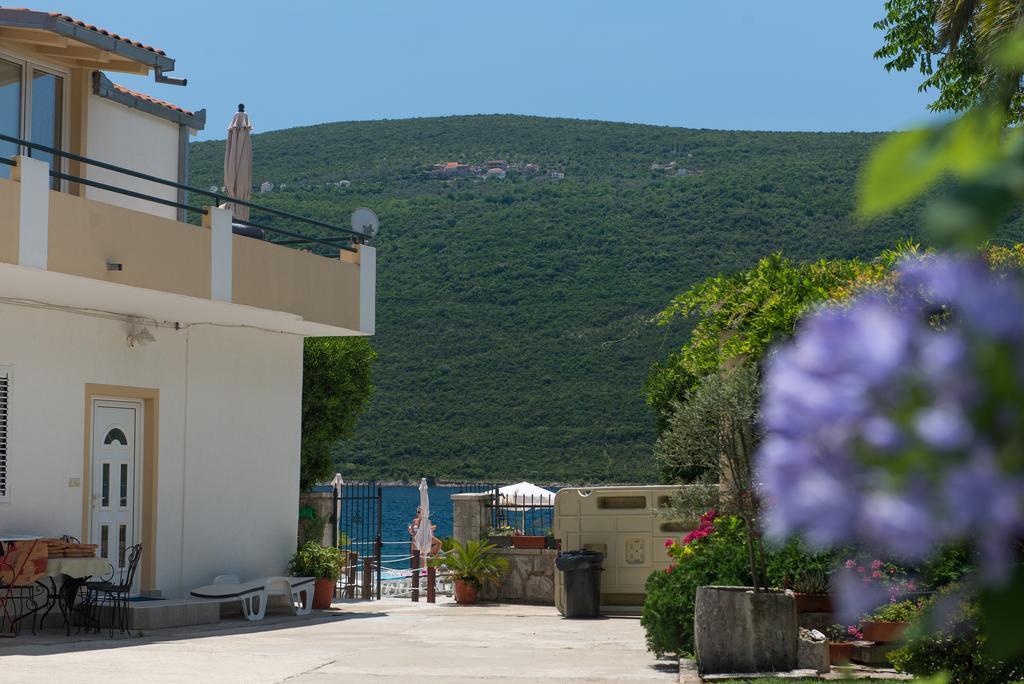 Apartments Batricevic Herceg Novi Dış mekan fotoğraf