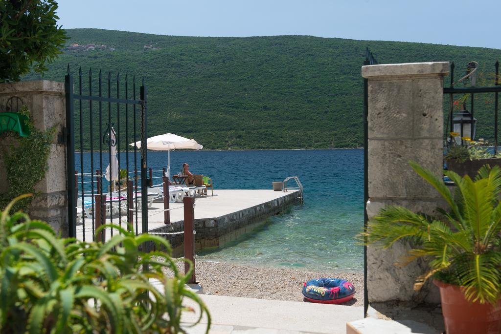 Apartments Batricevic Herceg Novi Dış mekan fotoğraf
